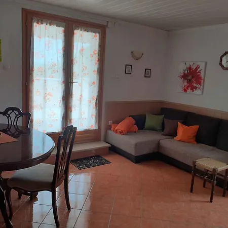 Apartment In Klanice/insel Krk 14692 *